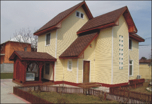 Patrioţi imobiliari, uniţi-vă! Patrioţi imobiliari, uniţi-vă!